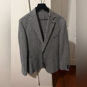 Spada houndstooth blazer in linen and cotton blend. Navy and White